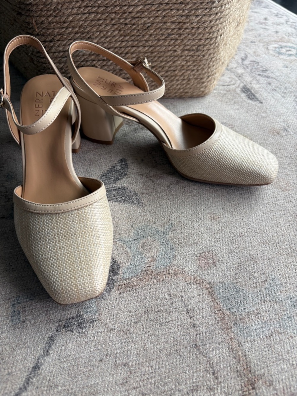 NWT Naturalizer Beige Slingback Block Heel Pumps with Raffia toe, size 8.5M